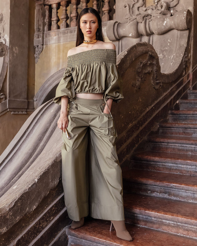 Pantalon large en popeline craquante kaki - Pantalons & combinaisons Mes Demoiselles - Image 1