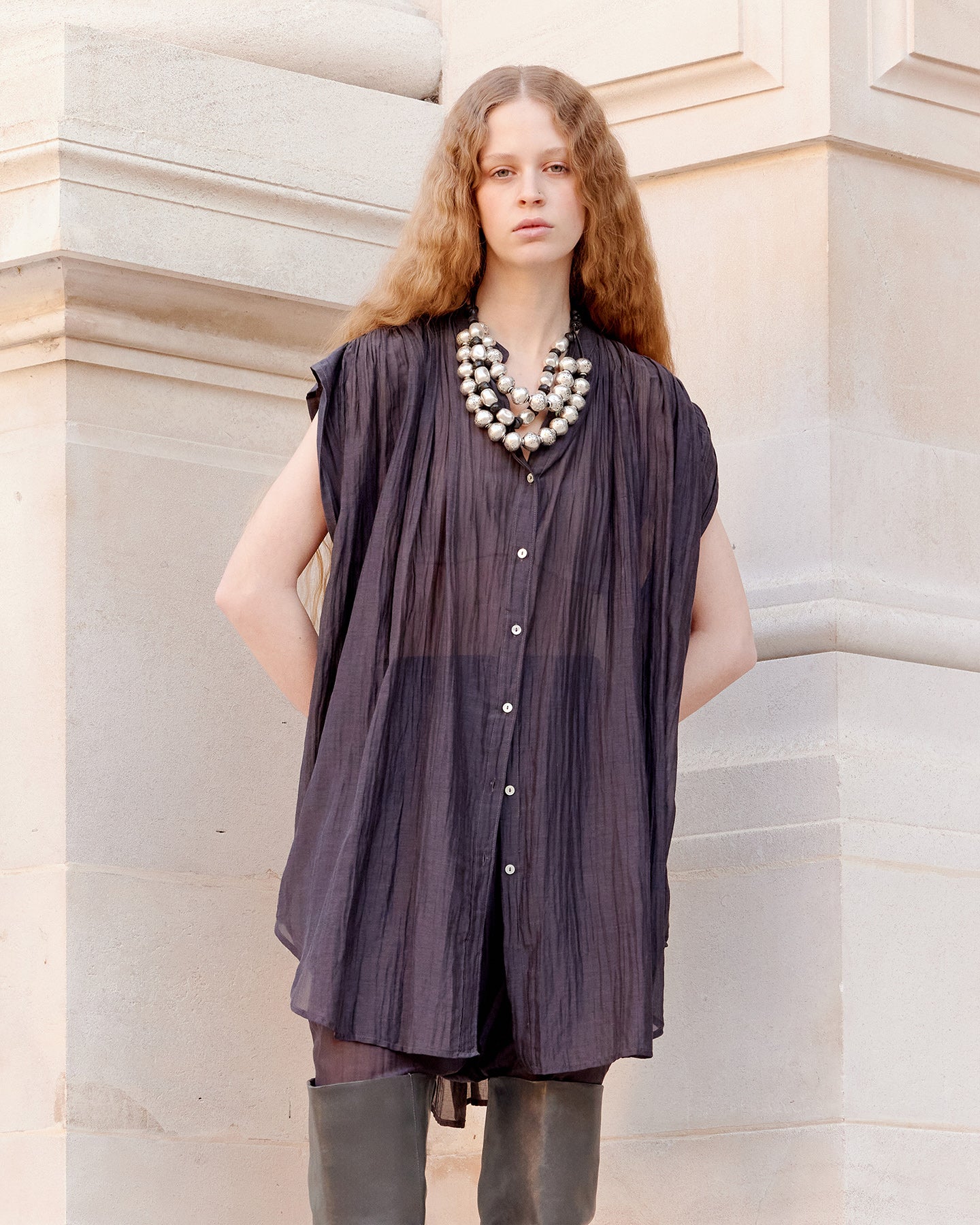 Chemise longue sans manches en gaze de coton et soie grise - Chemises & tops Mes Demoiselles