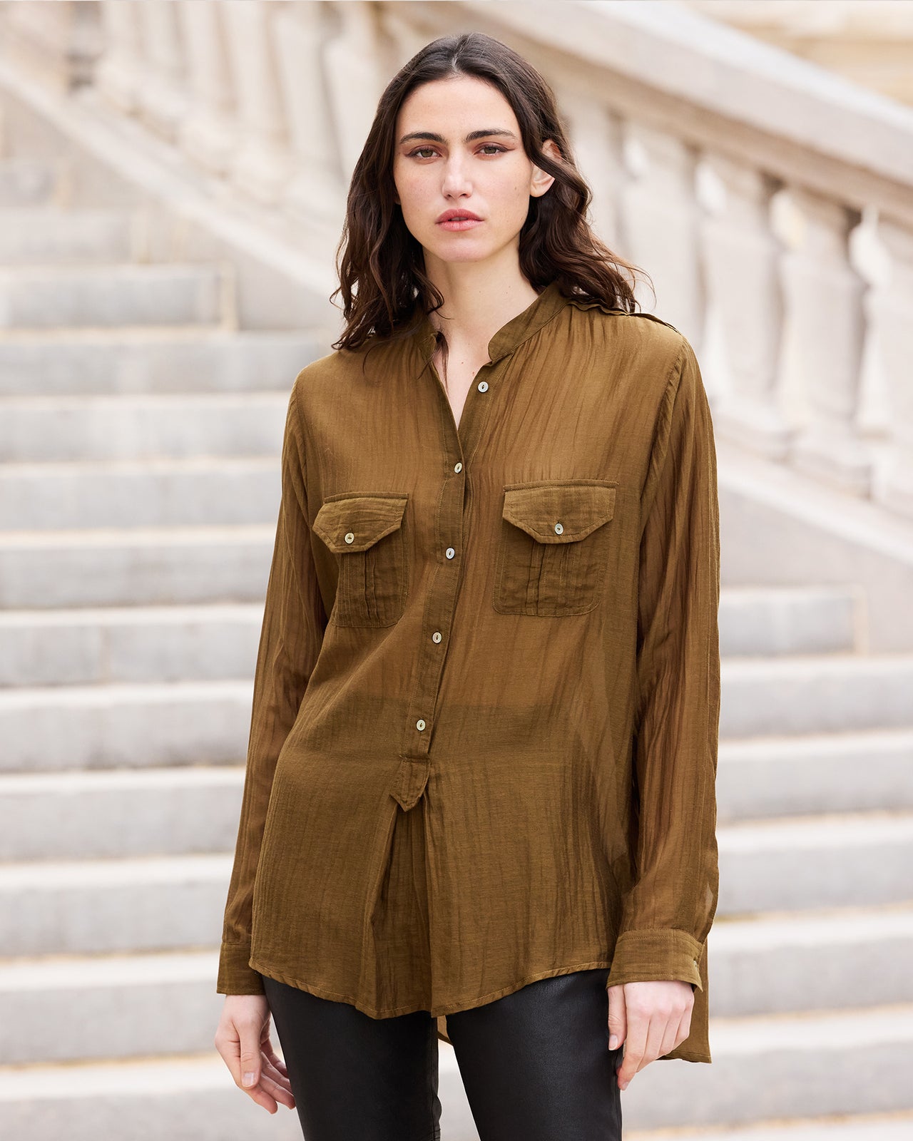 Blouse chemise en gaze de coton et soie kaki - Chemises & tops Mes Demoiselles - Image 3