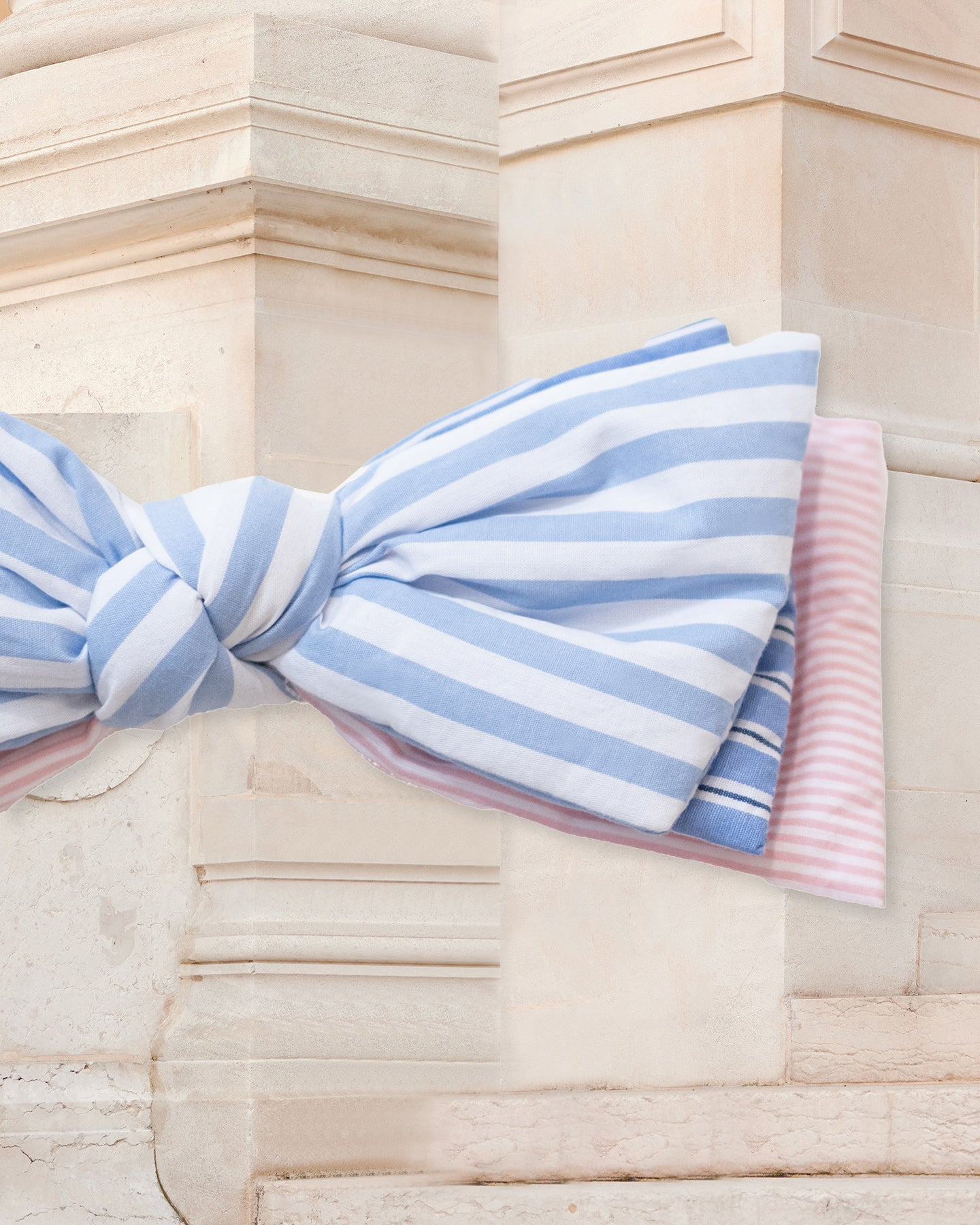 Barrette ornée d'un grand noeud : Accessoires Mes Demoiselles