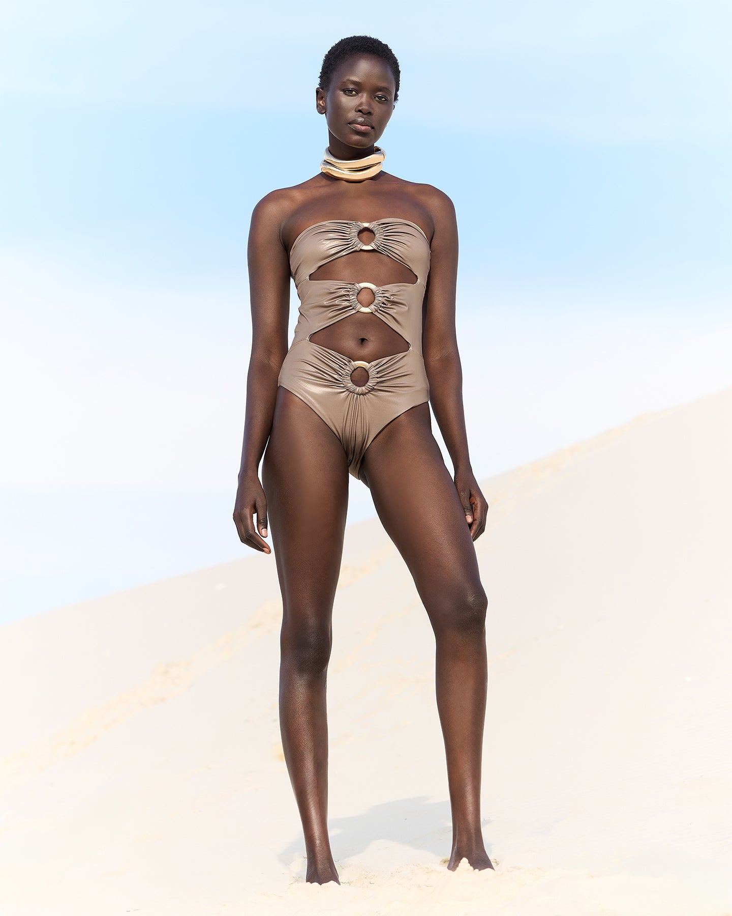 Maillot de bain 1 pièce – Effet mouillé taupe & détails anneaux - Maillots de bain Mes Demoiselles
