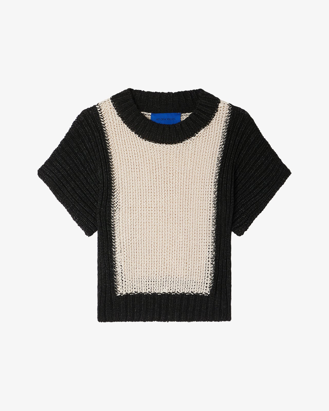 Gracia T-Shirt - Black - Image 1