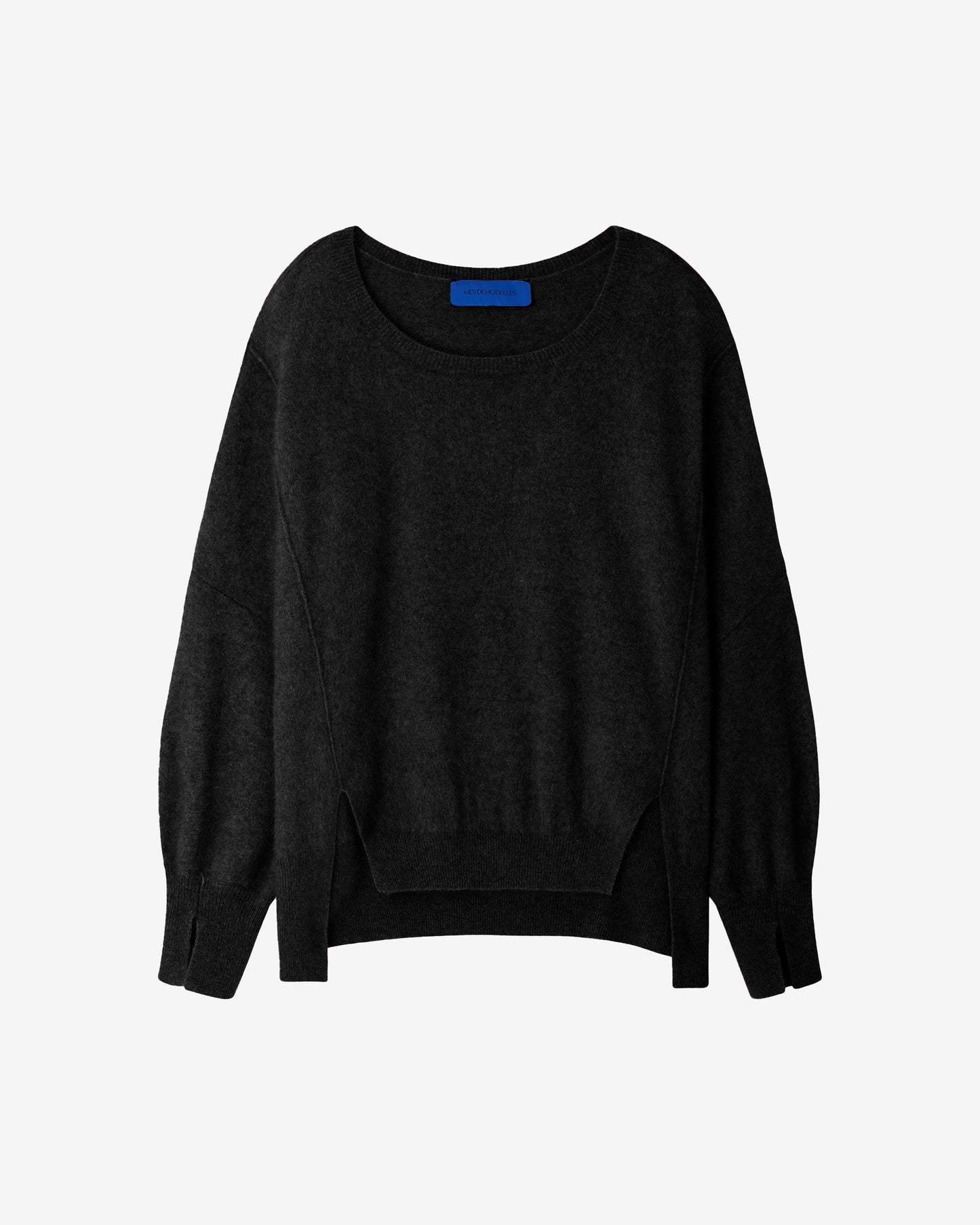 Pull Smilla - Noir : Pull ample en laine de raccoon, cachemire et angora – Noir Mes Demoiselles
