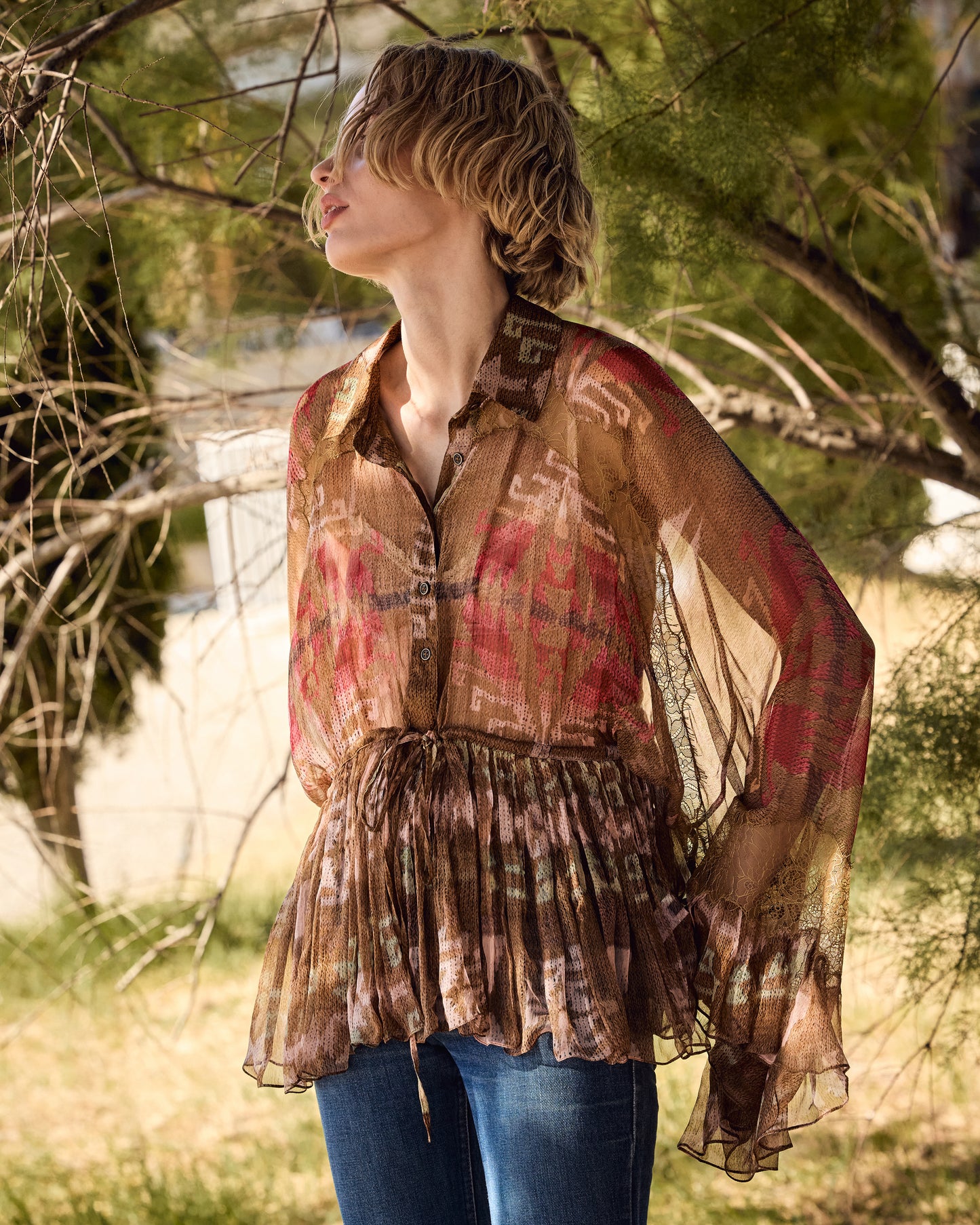 Aluna Caraco - Brown