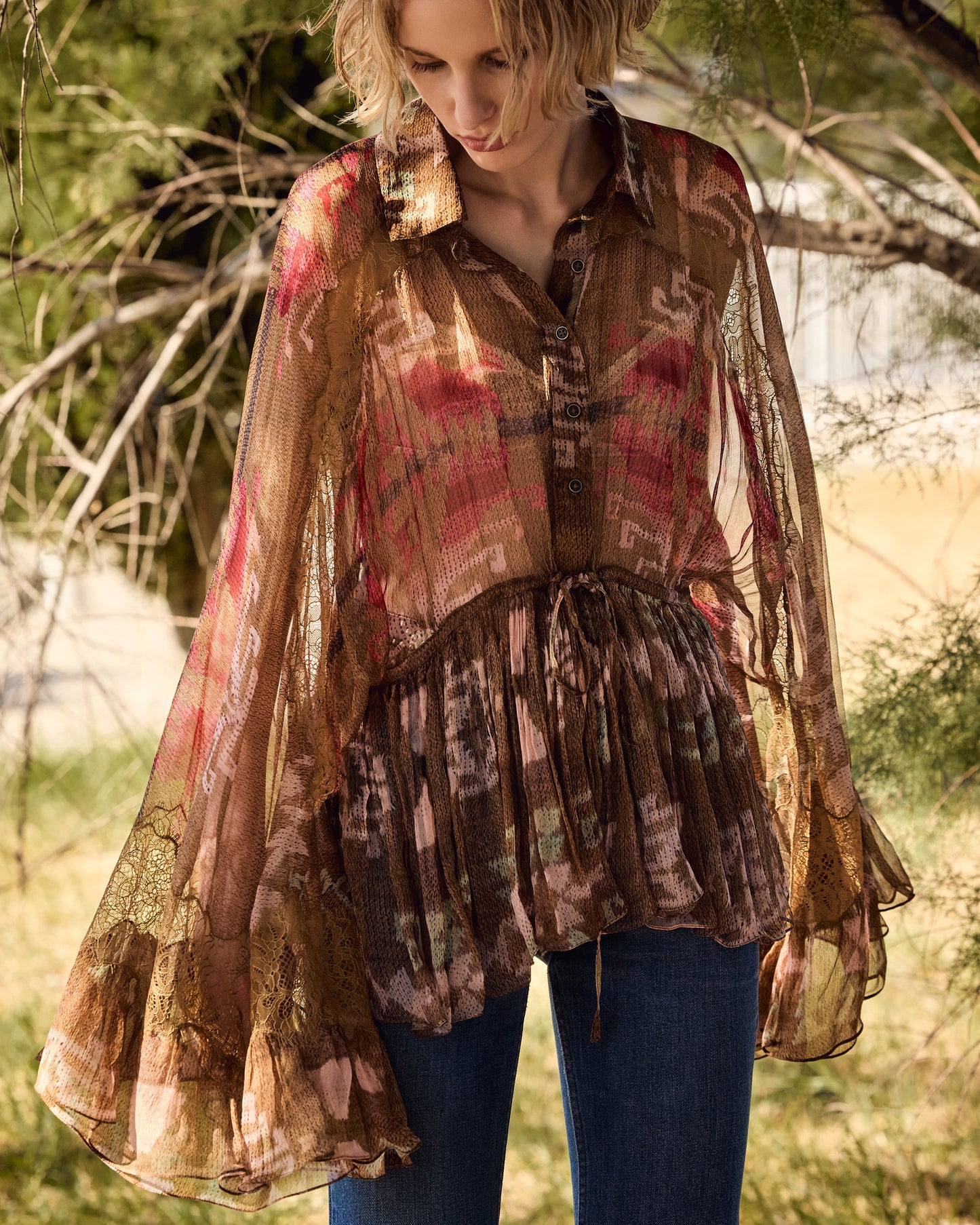 Aluna Caraco - Brown