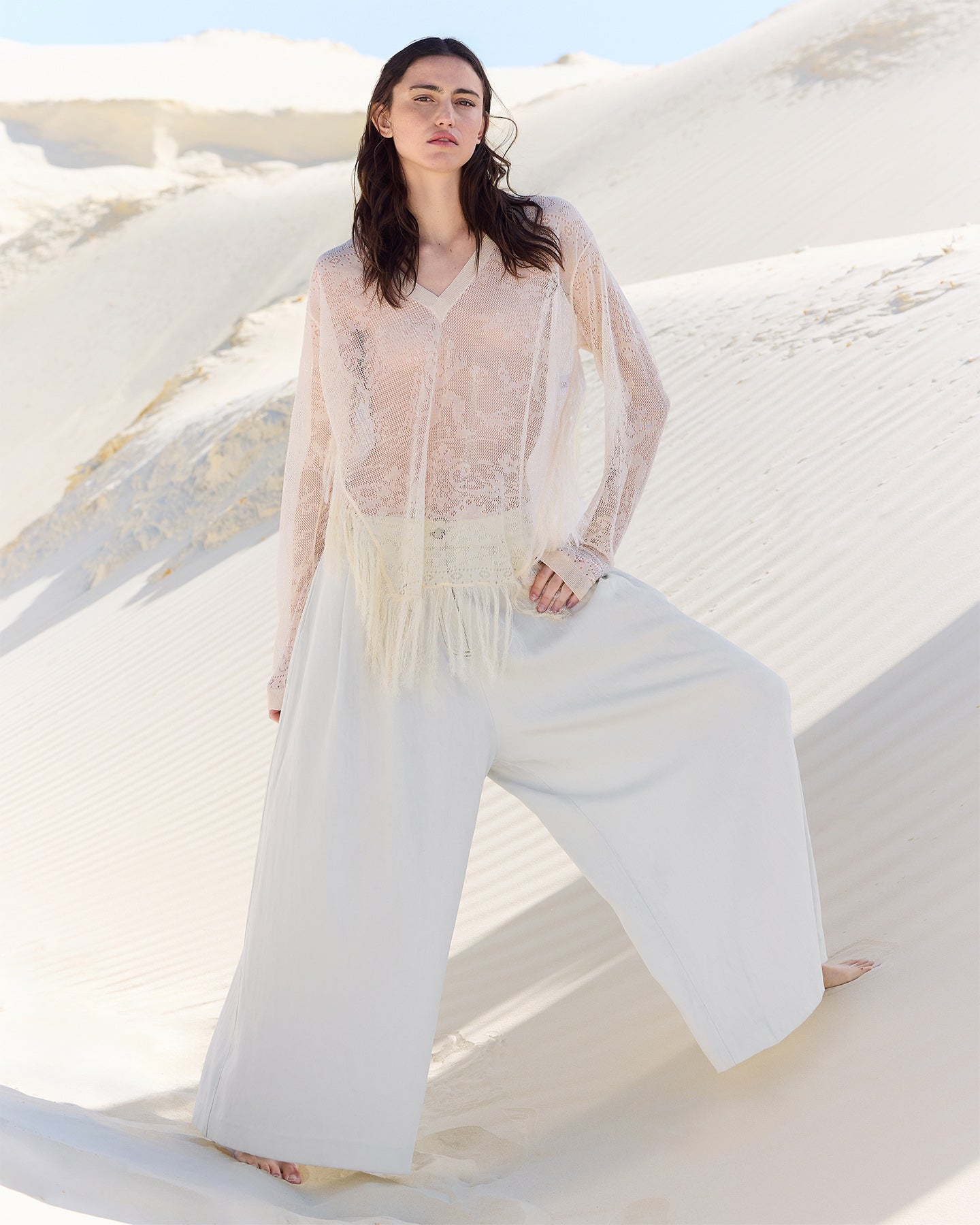Pull façon poncho beige en pointelle et dentelle ajourée - Pulls & gilets Mes Demoiselles
