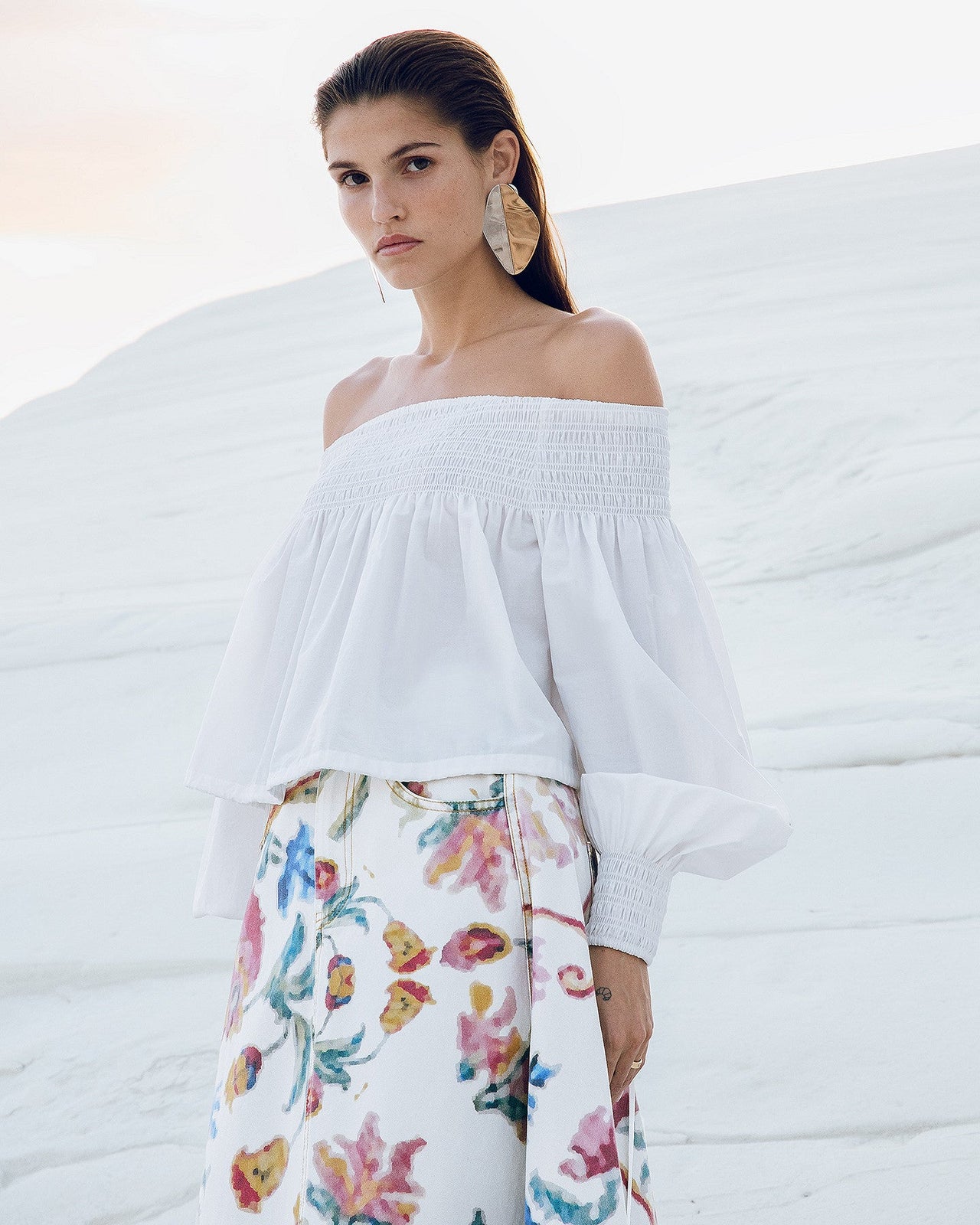 Top en popeline de coton blanche encolure smockée - Chemises & tops Mes Demoiselles - Image 1