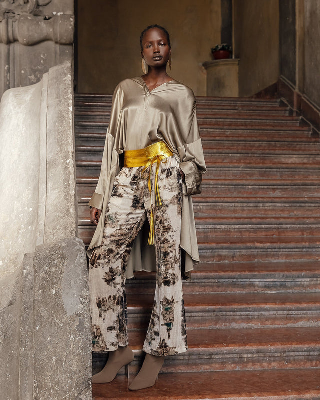 Chemise oversize en satin viscose kaki - Chemises & tops Mes Demoiselles - Image 1