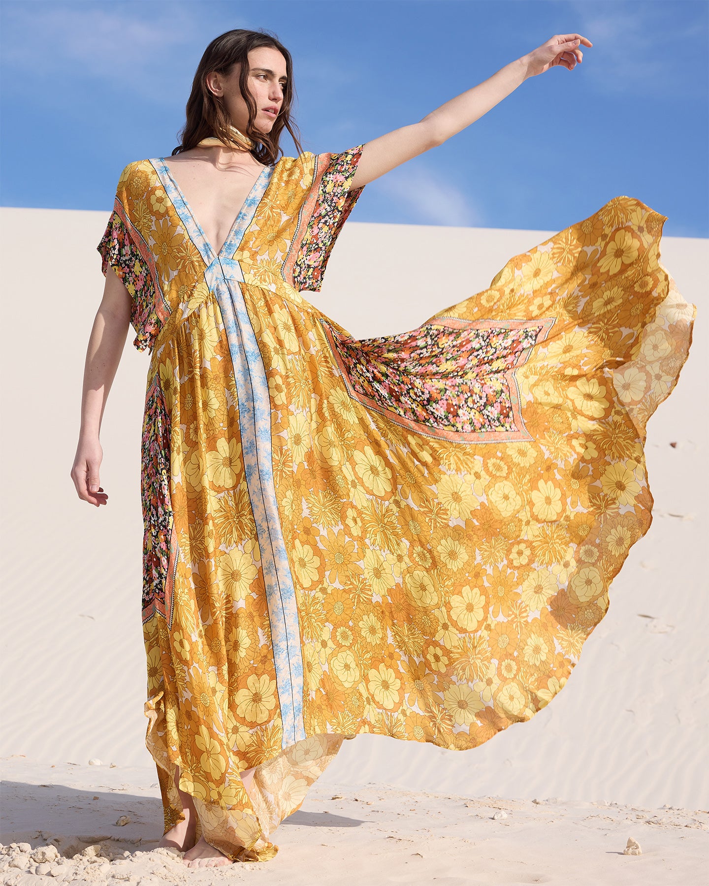 Robe Carly - Jaune : Robe longue en viscose jacquard imprimé floral Mes Demoiselles