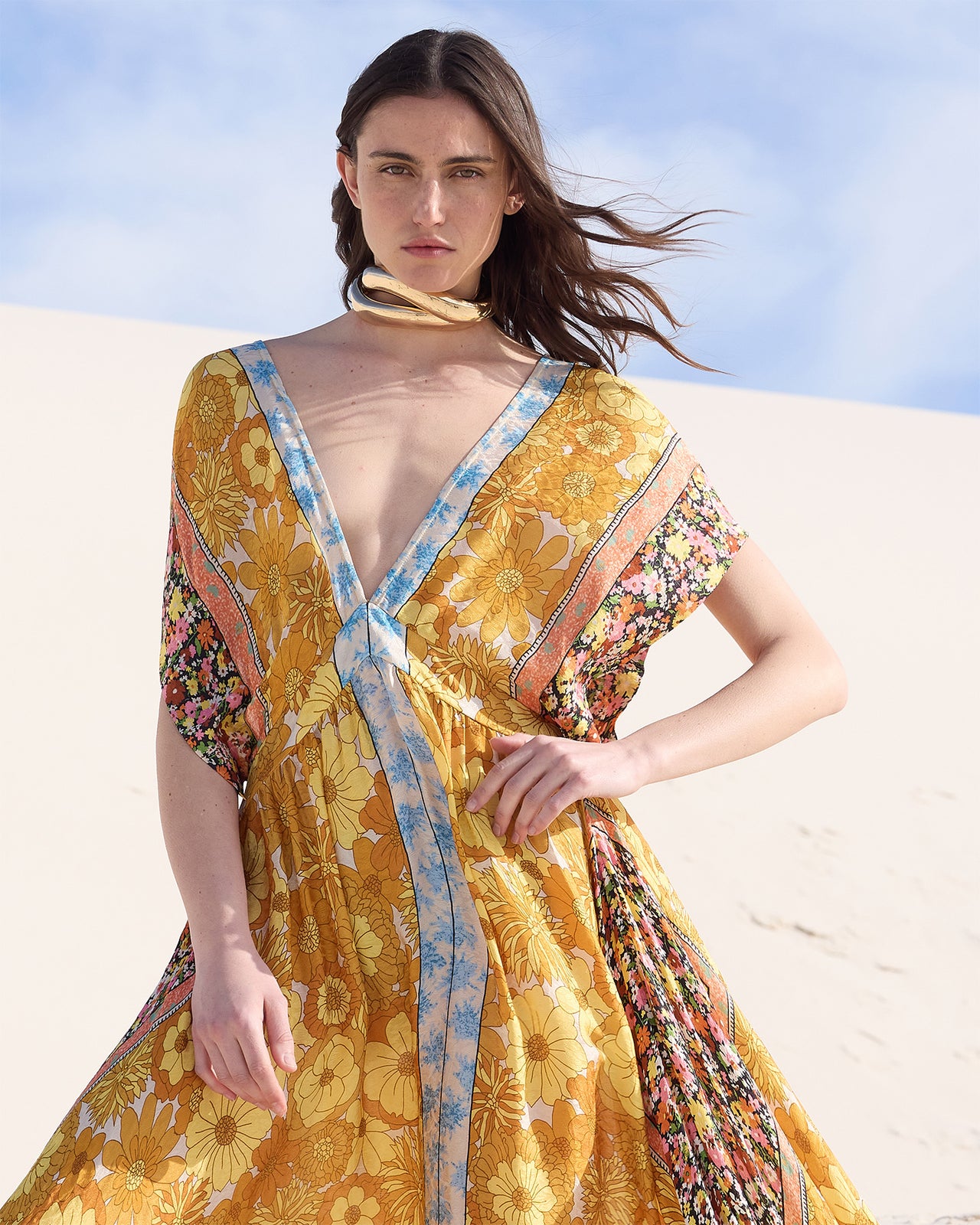 Robe longue en viscose jacquard imprimé floral - Robes Mes Demoiselles - Image 3