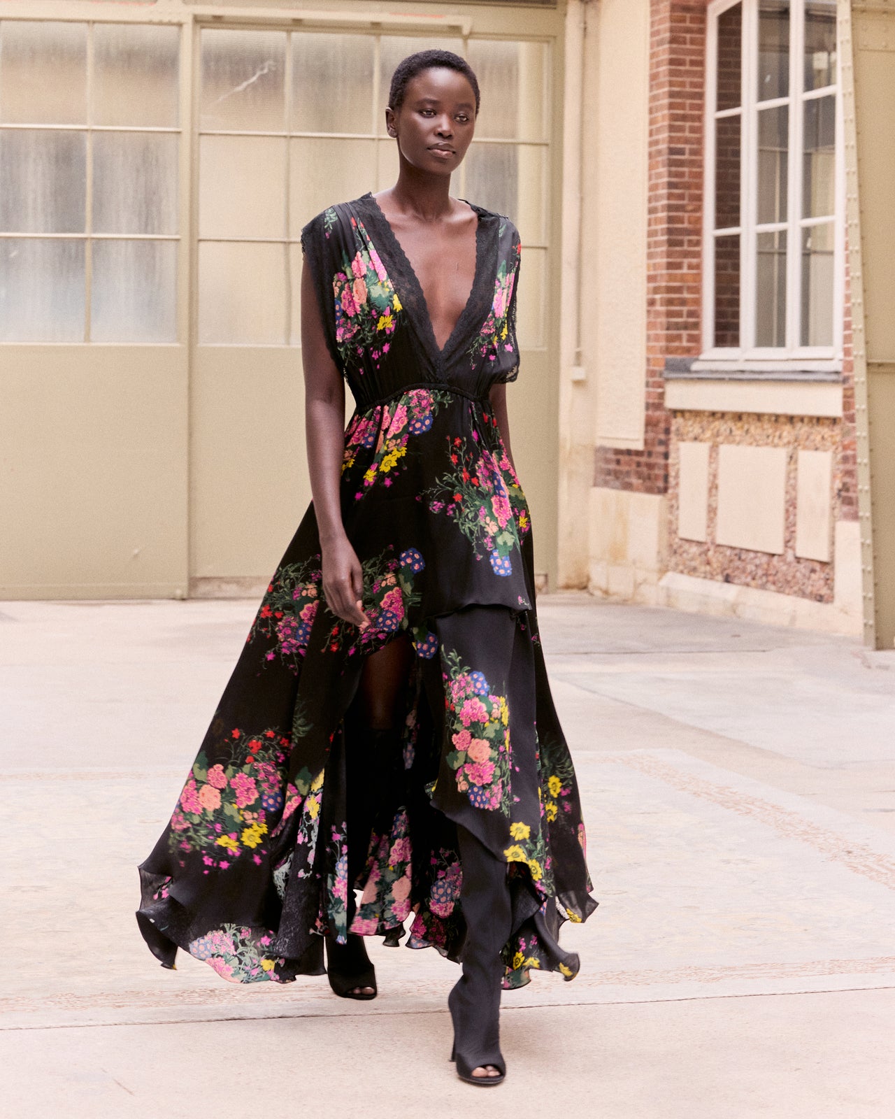 Robe Pali - Noir - Image 5