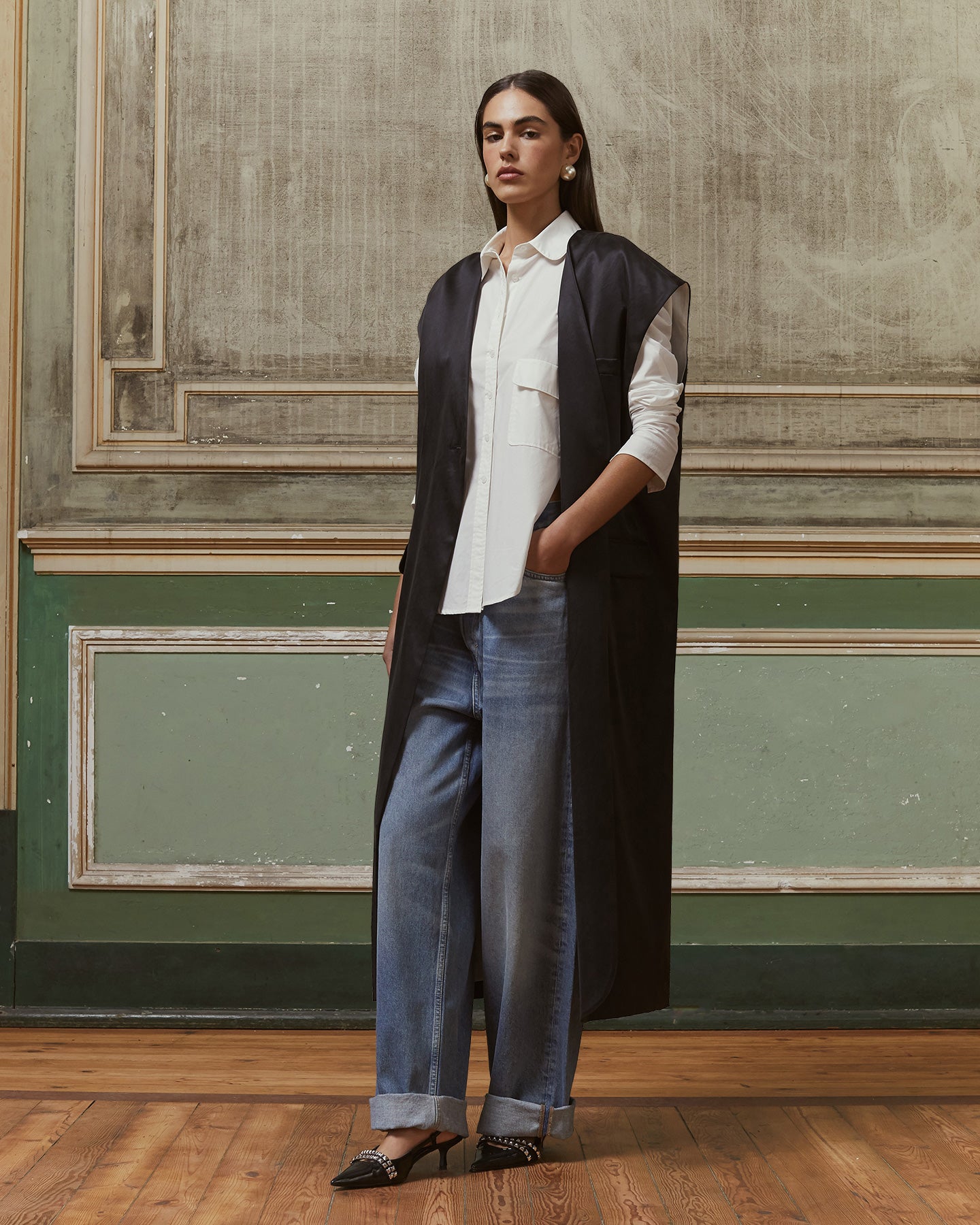 Longue veste noire élégante en lyocell satiné - Manteaux & vestes Mes Demoiselles