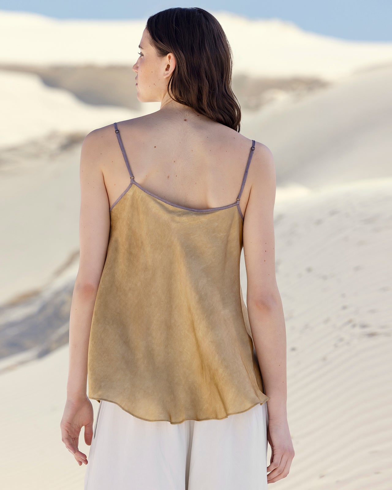 Top Mila - Ocre : Top en soie ocre fines bretelles Mes Demoiselles - Image 6
