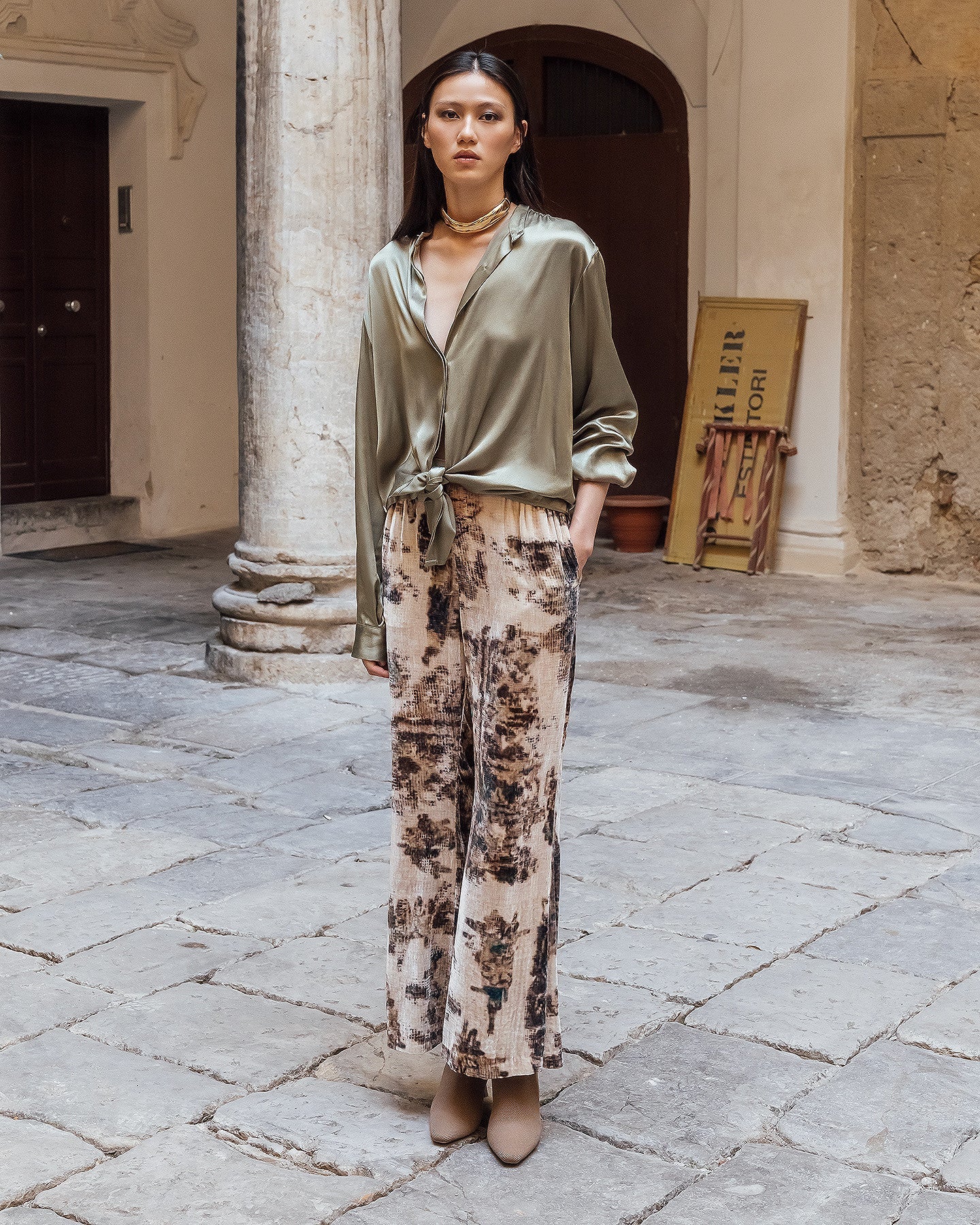 Pantalon en velours de soie imprimé paysage - Pantalons & combinaisons Mes Demoiselles