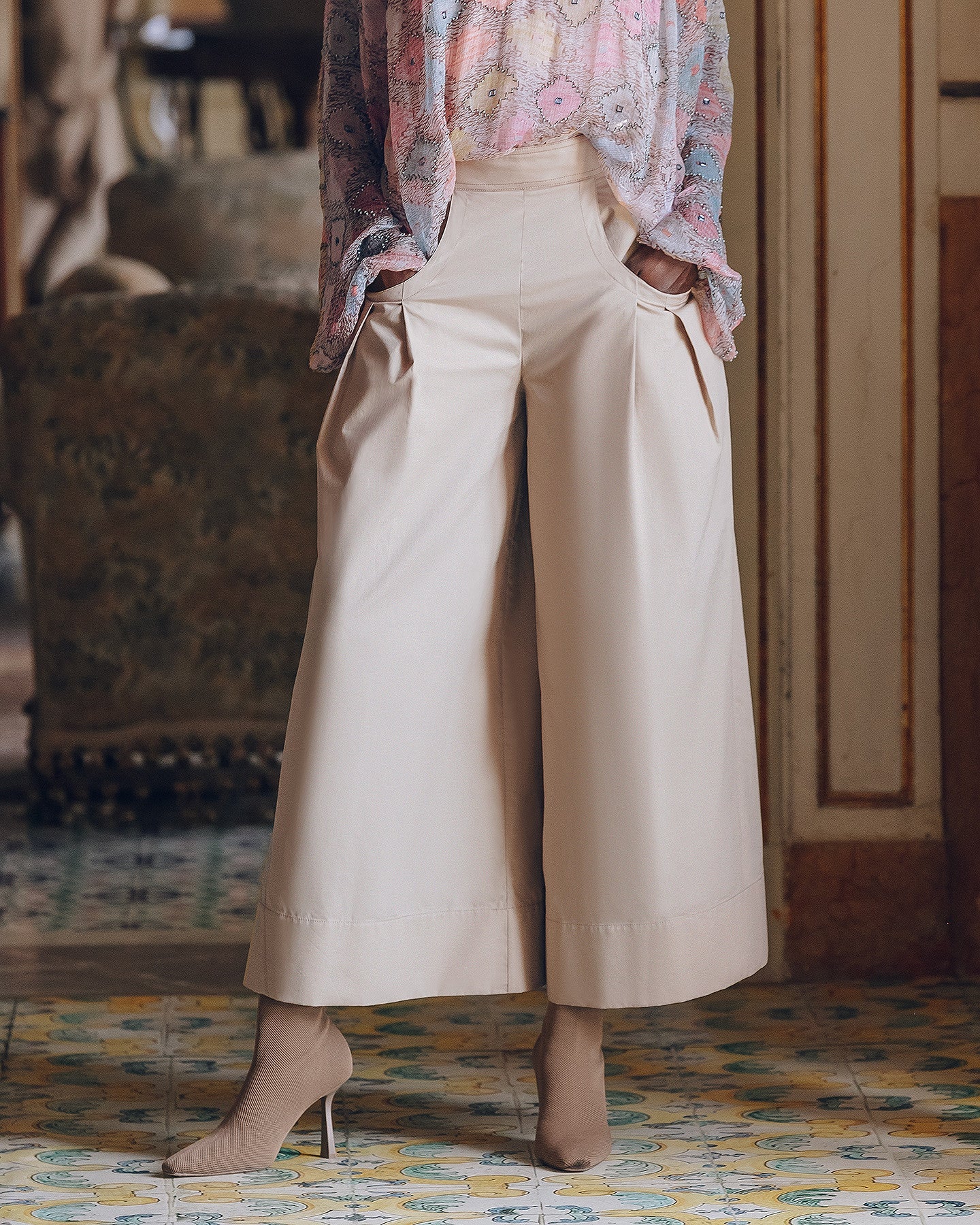 Pantalon large en popeline craquante sable - Pantalons & combinaisons Mes Demoiselles