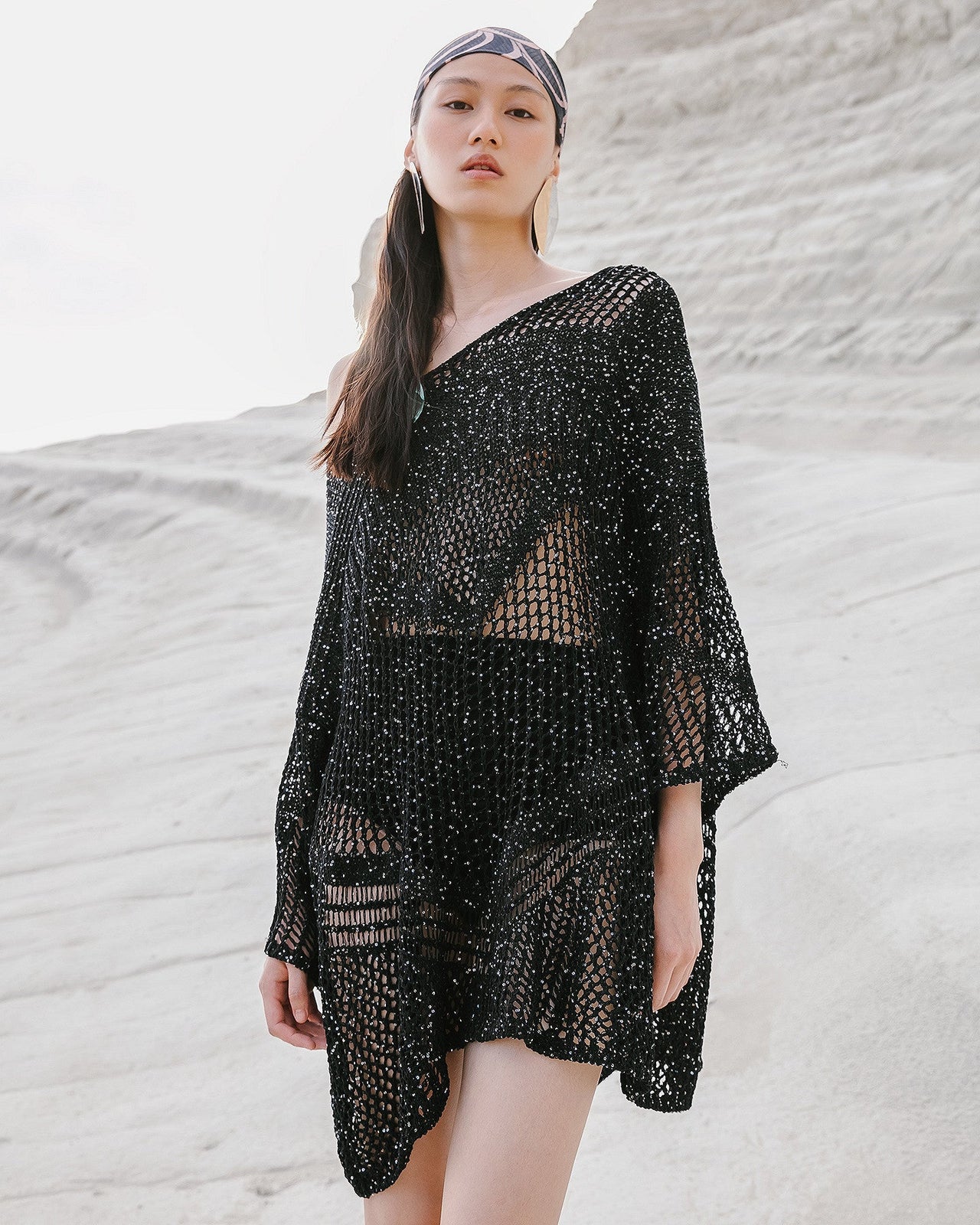 Sweater en maille ajourées et pailletées noires - Pulls & gilets Mes Demoiselles - Image 3