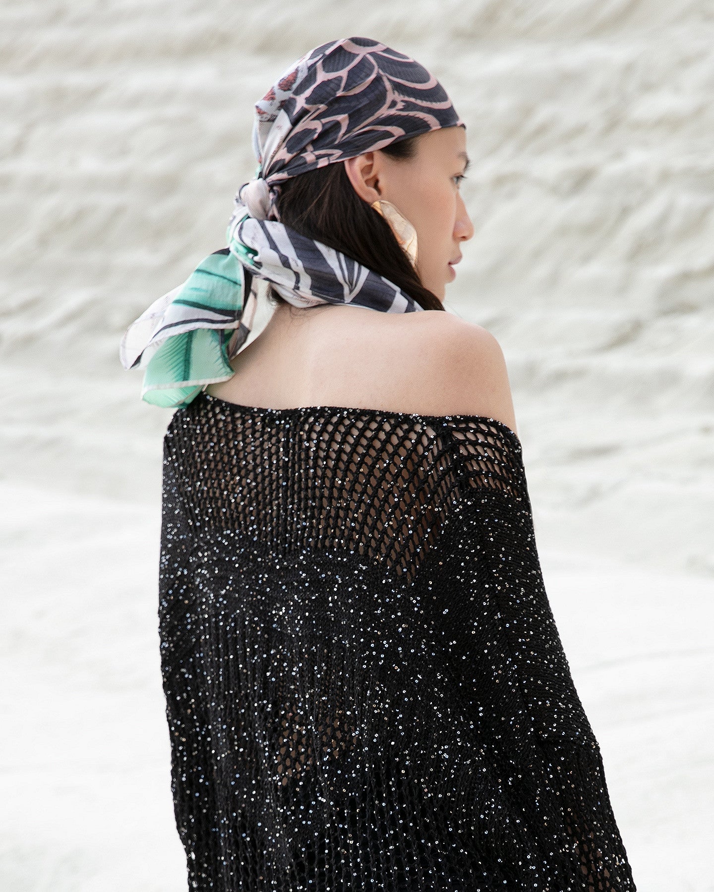 Pull Star - Noir : Sweater en maille ajourées et pailletées noires Mes Demoiselles