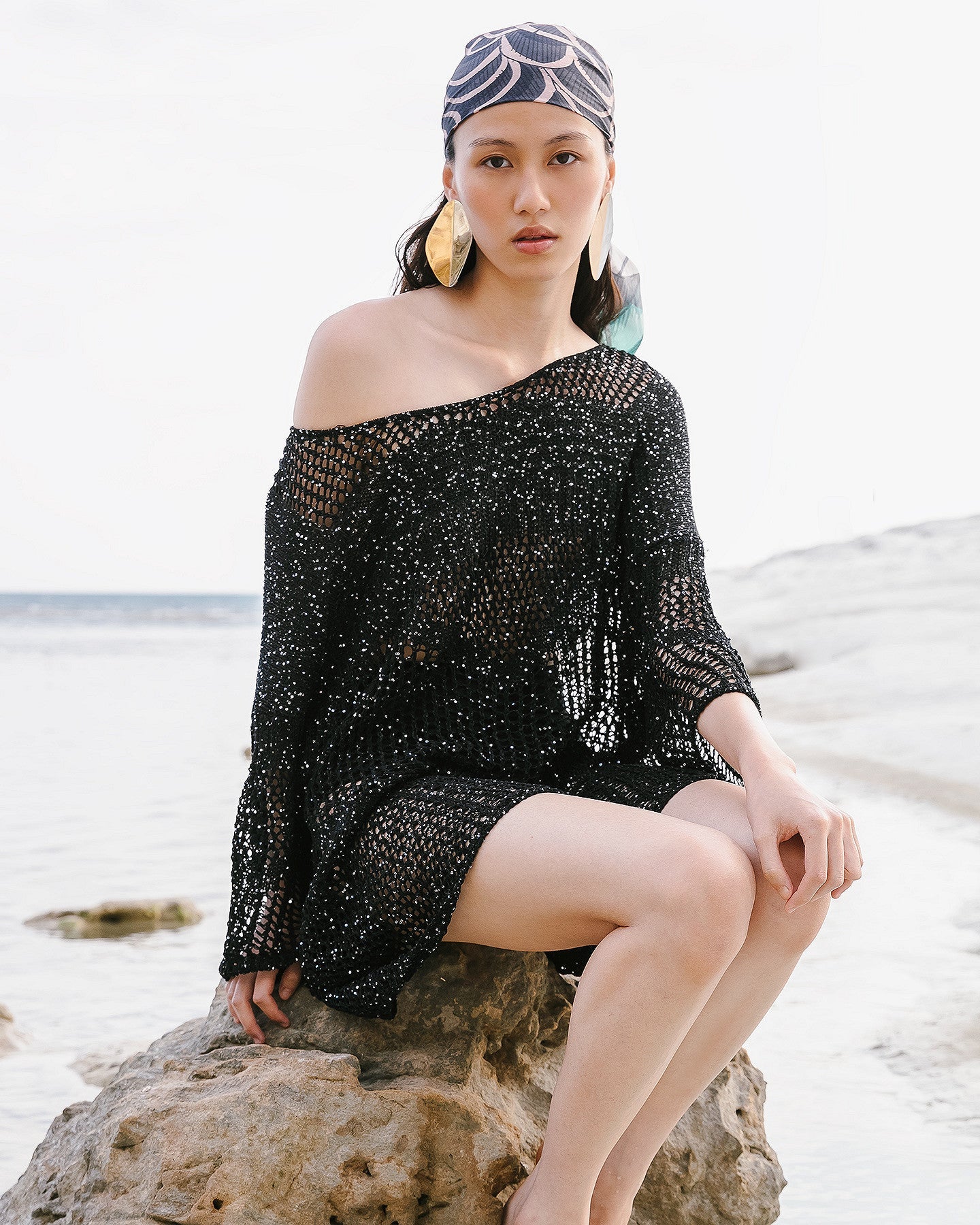 Pull Star - Noir : Sweater en maille ajourées et pailletées noires Mes Demoiselles