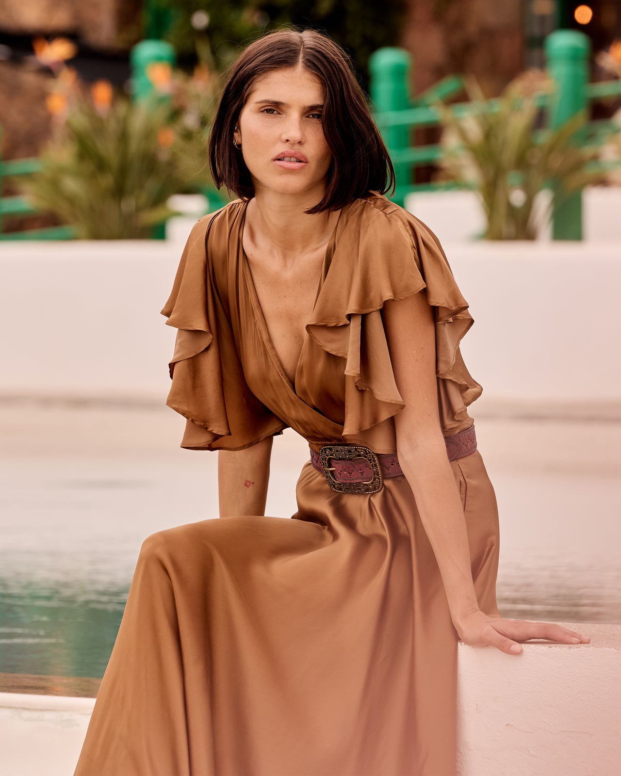 Robe Cascais - Caramel : Robe longue fluide en satin – Caramel Mes Demoiselles - Image 7