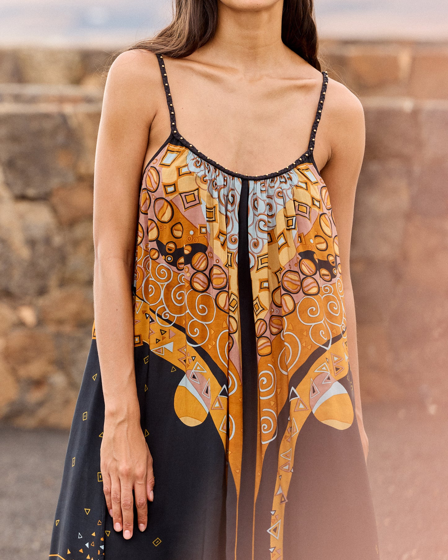 Robe longue bretelles imprimé placé – Noir et ocre - Robes Mes Demoiselles