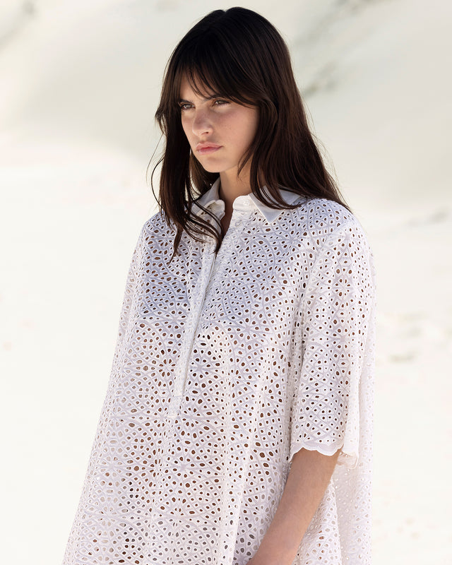 Robe délicate en broderie anglaise blanche - Robes Mes Demoiselles - Image 2