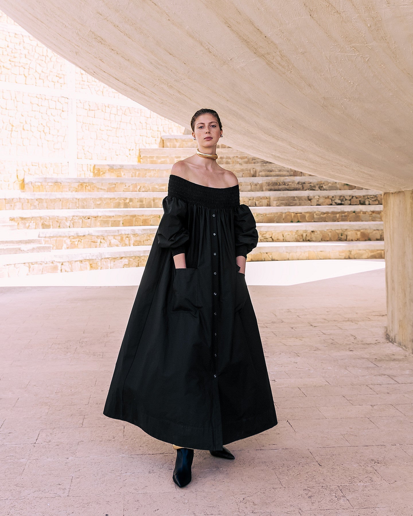 Robe Parimar - Noir : Robe longue noire en popeline de coton craquante Mes Demoiselles