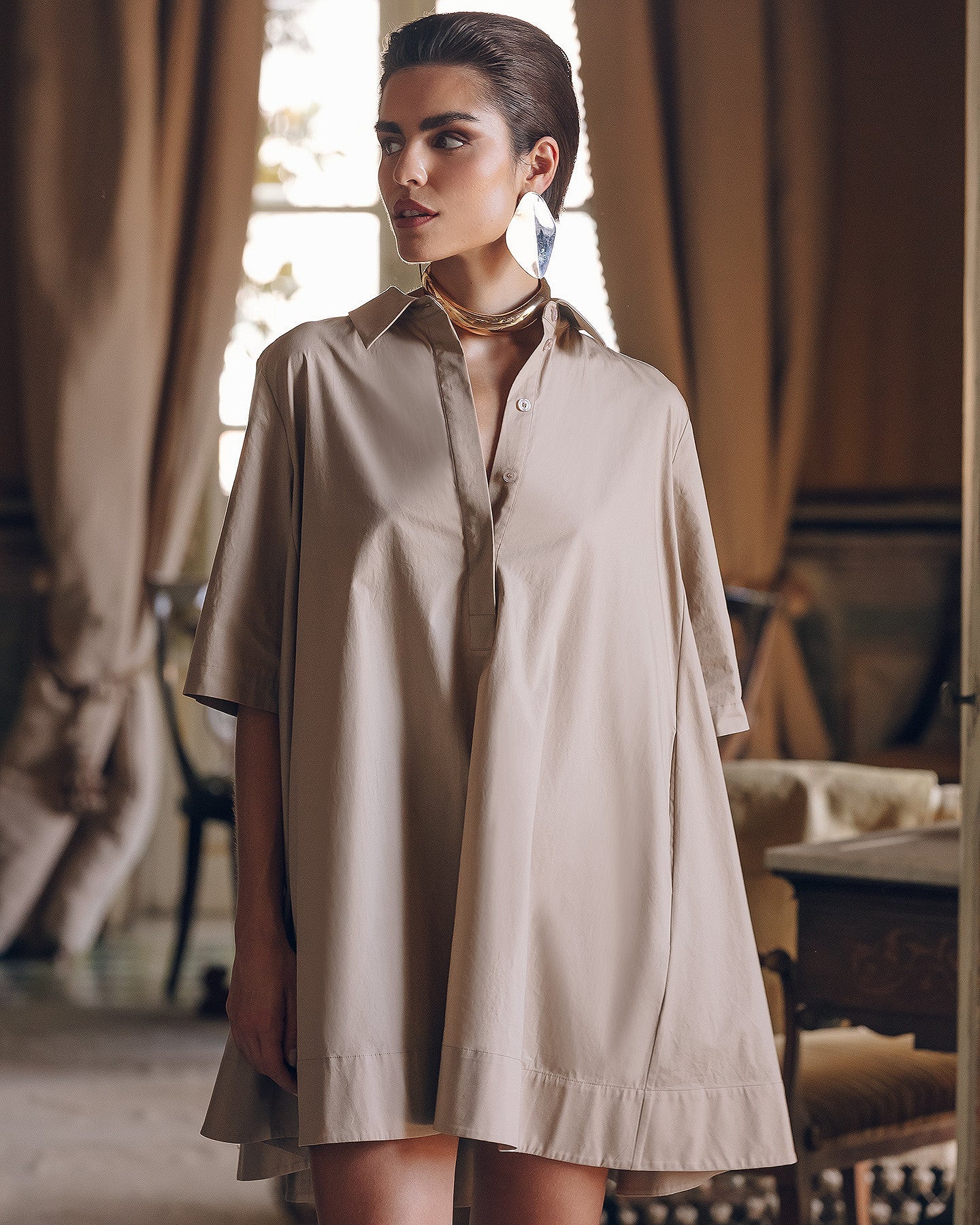Robe courte sable en popeline de coton craquante - Robes Mes Demoiselles
