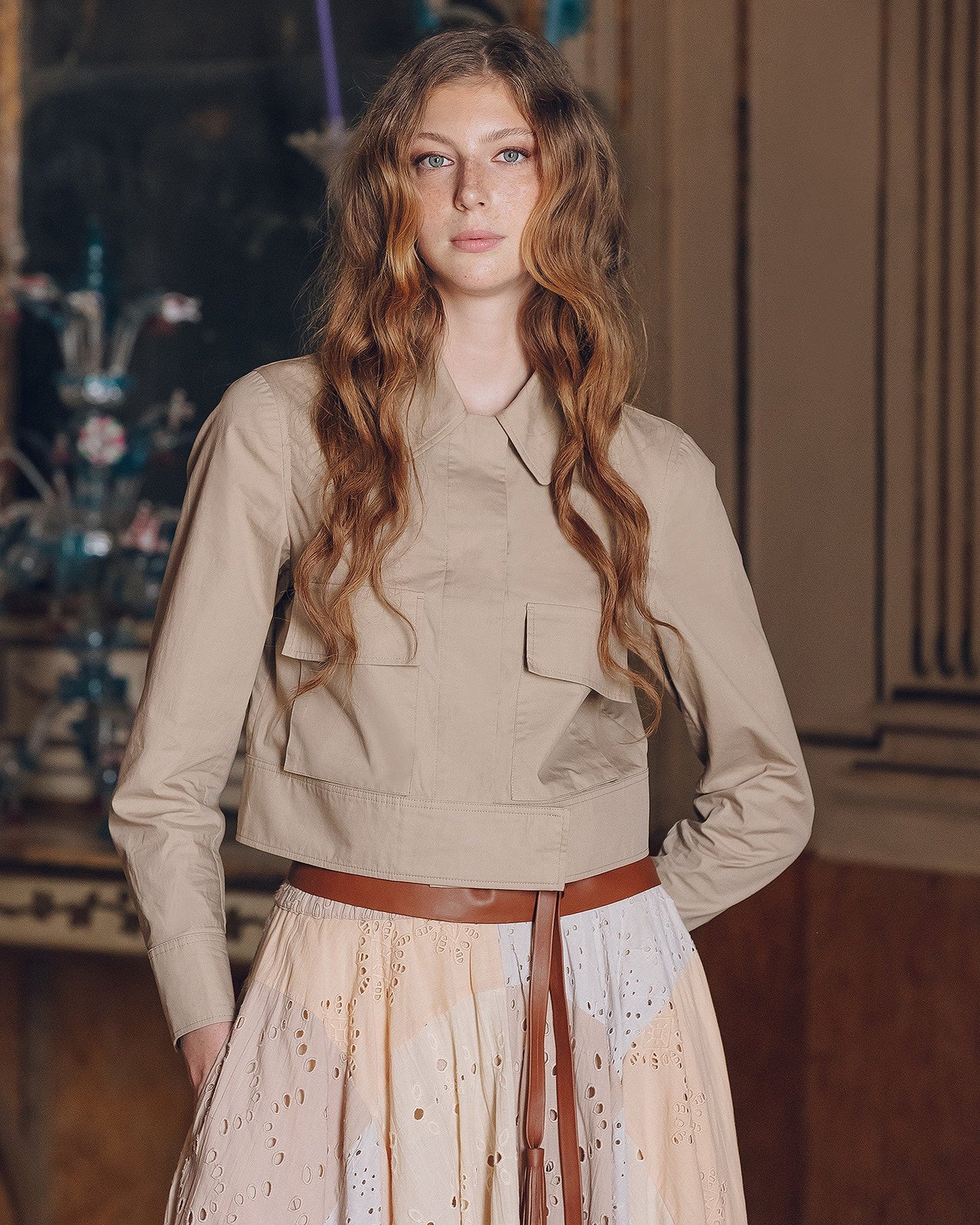 Veste Pinell - Sable : Blouson court sable en popeline de coton craquante Mes Demoiselles - Image 4